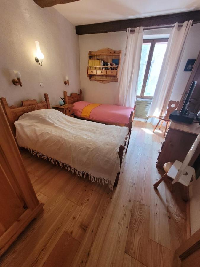 Maison De Village La Brigue Екстер'єр фото